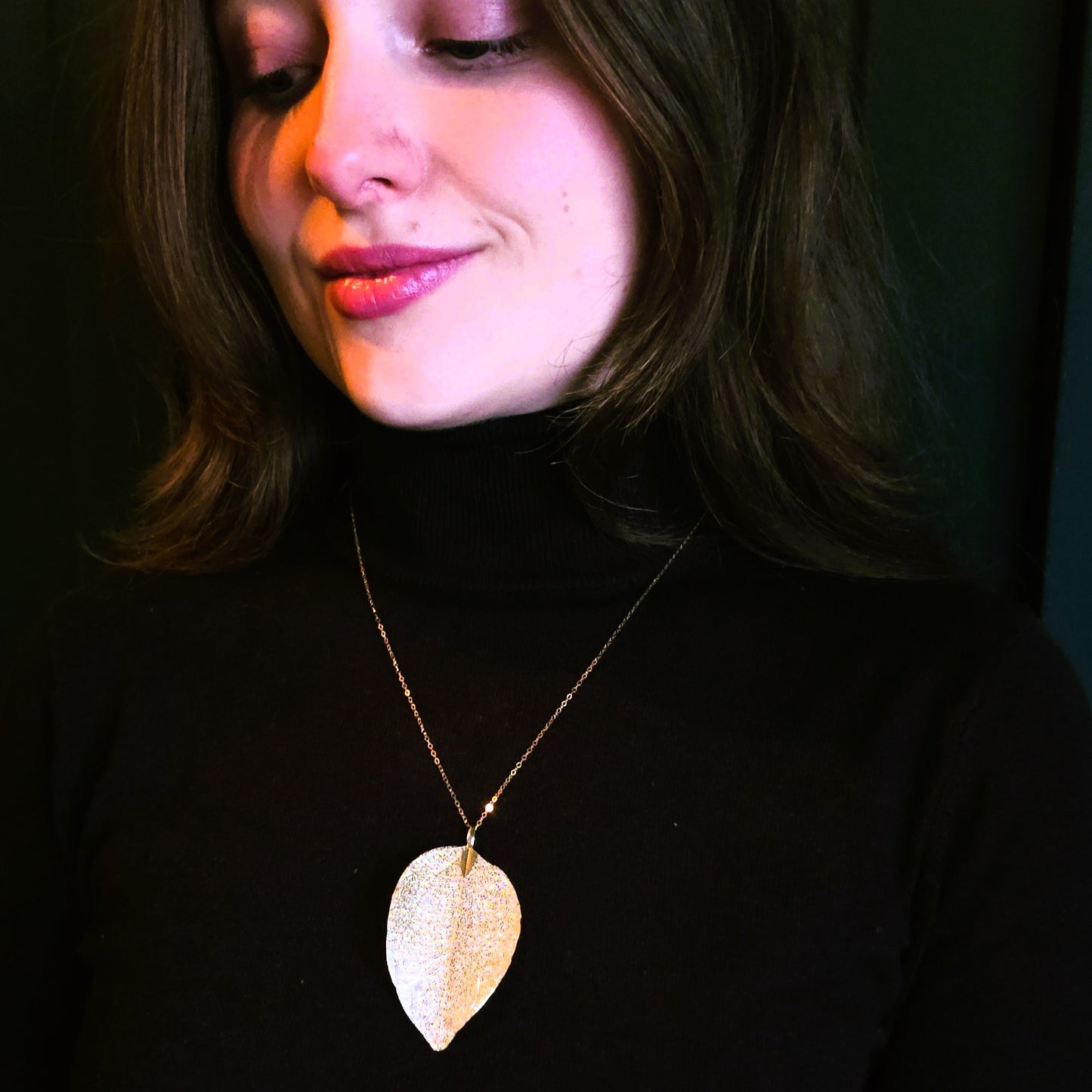 Ketting goldfilled met hanger van echt blad